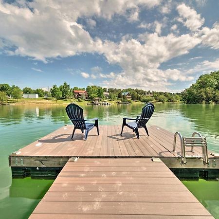 Sevierville Lake House With Deck And Foosball Table! 외부 사진