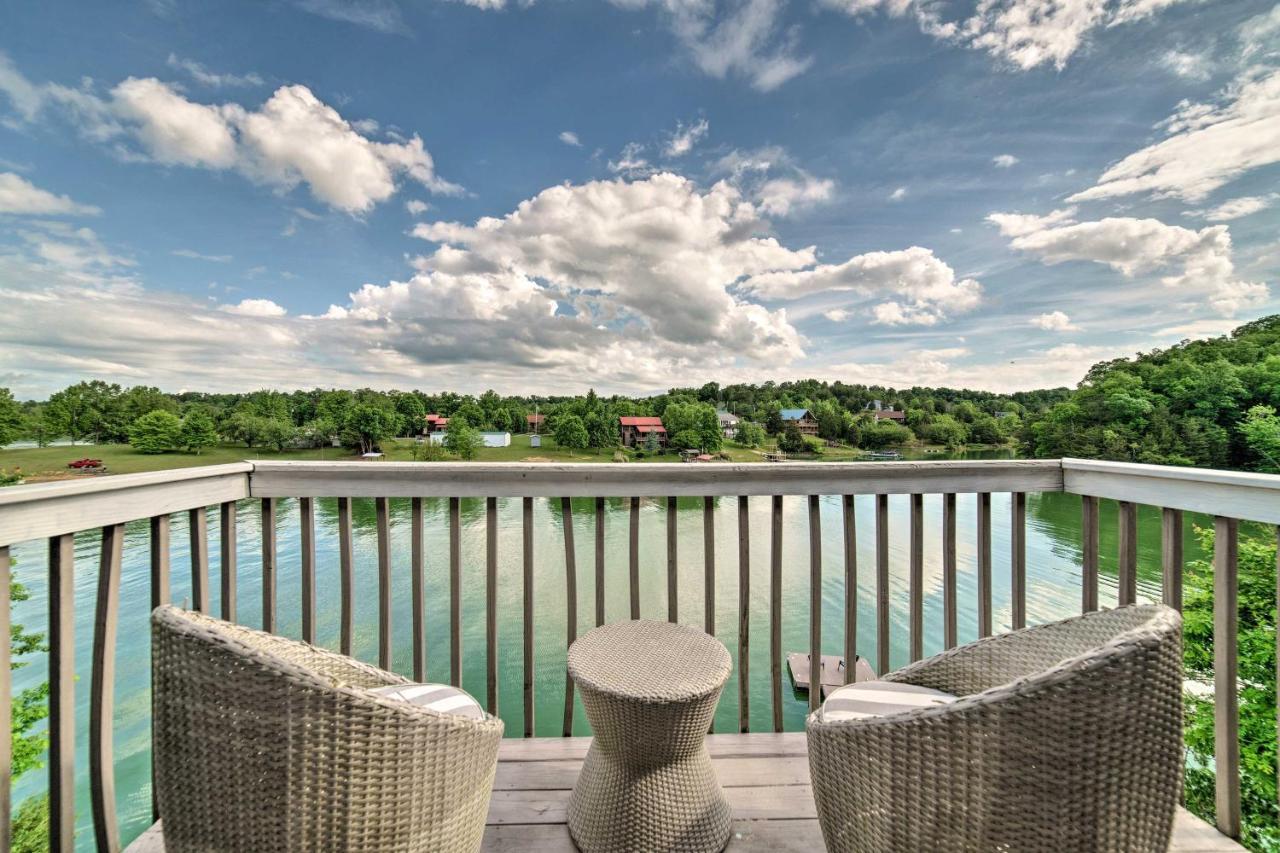 Sevierville Lake House With Deck And Foosball Table! 외부 사진
