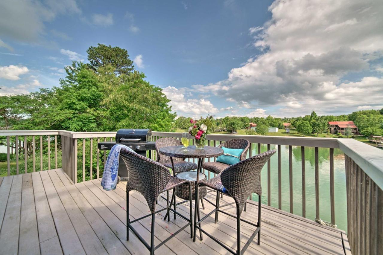 Sevierville Lake House With Deck And Foosball Table! 외부 사진